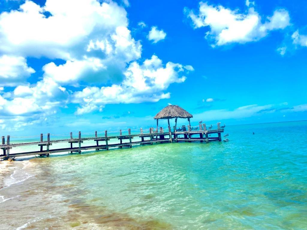 Beachfront With Swimming Pool. One Bedroom Apartment