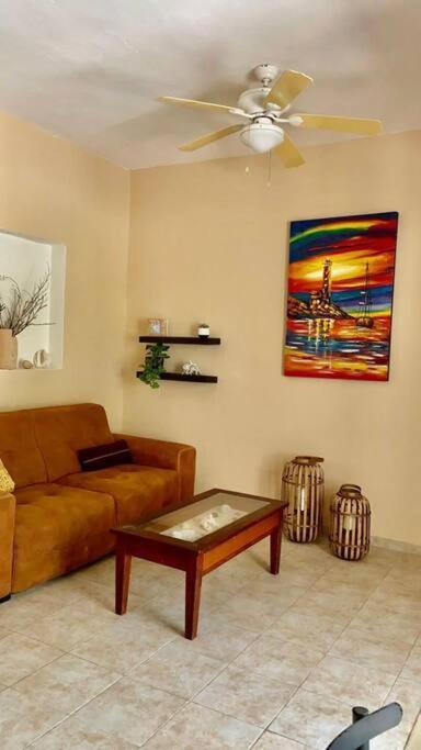 Beachfront With Swimming Pool. One Bedroom * Celestun
