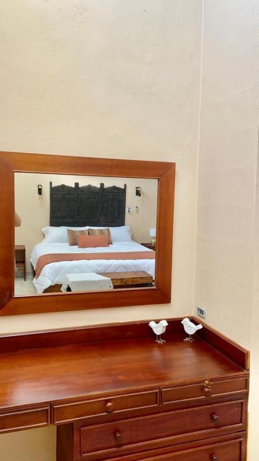 Apartment Beachfront With Swimming Pool. One Bedroom *